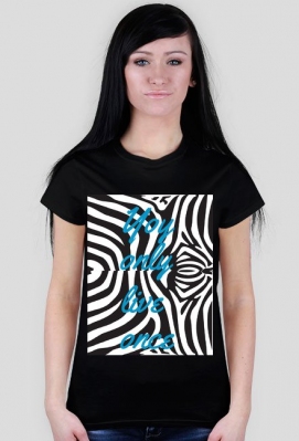 Yolo t-shirt - aKuKu