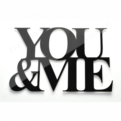 Bluzka z napisem "YOU&ME"