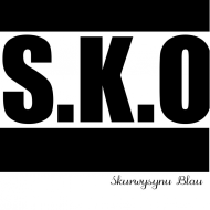 S.K.O (Blau) Biała